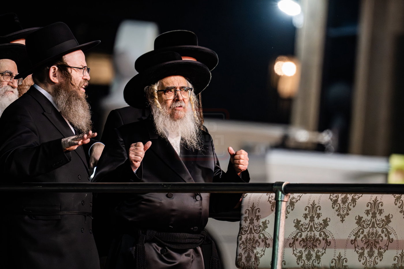 מעמד ההדלקה בחצה"ק סאטמר