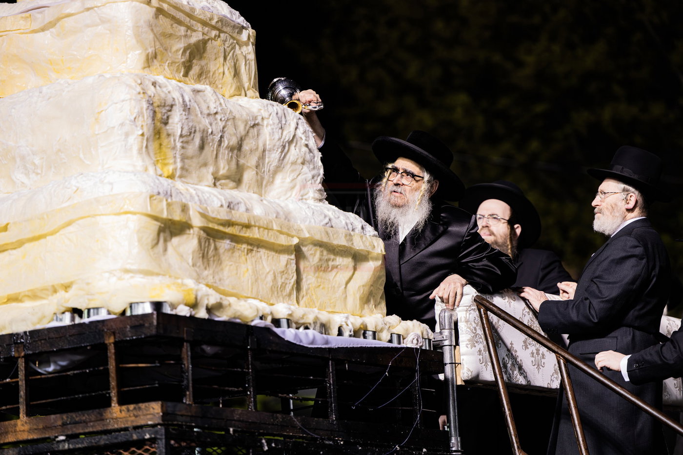מעמד ההדלקה בחצה"ק סאטמר