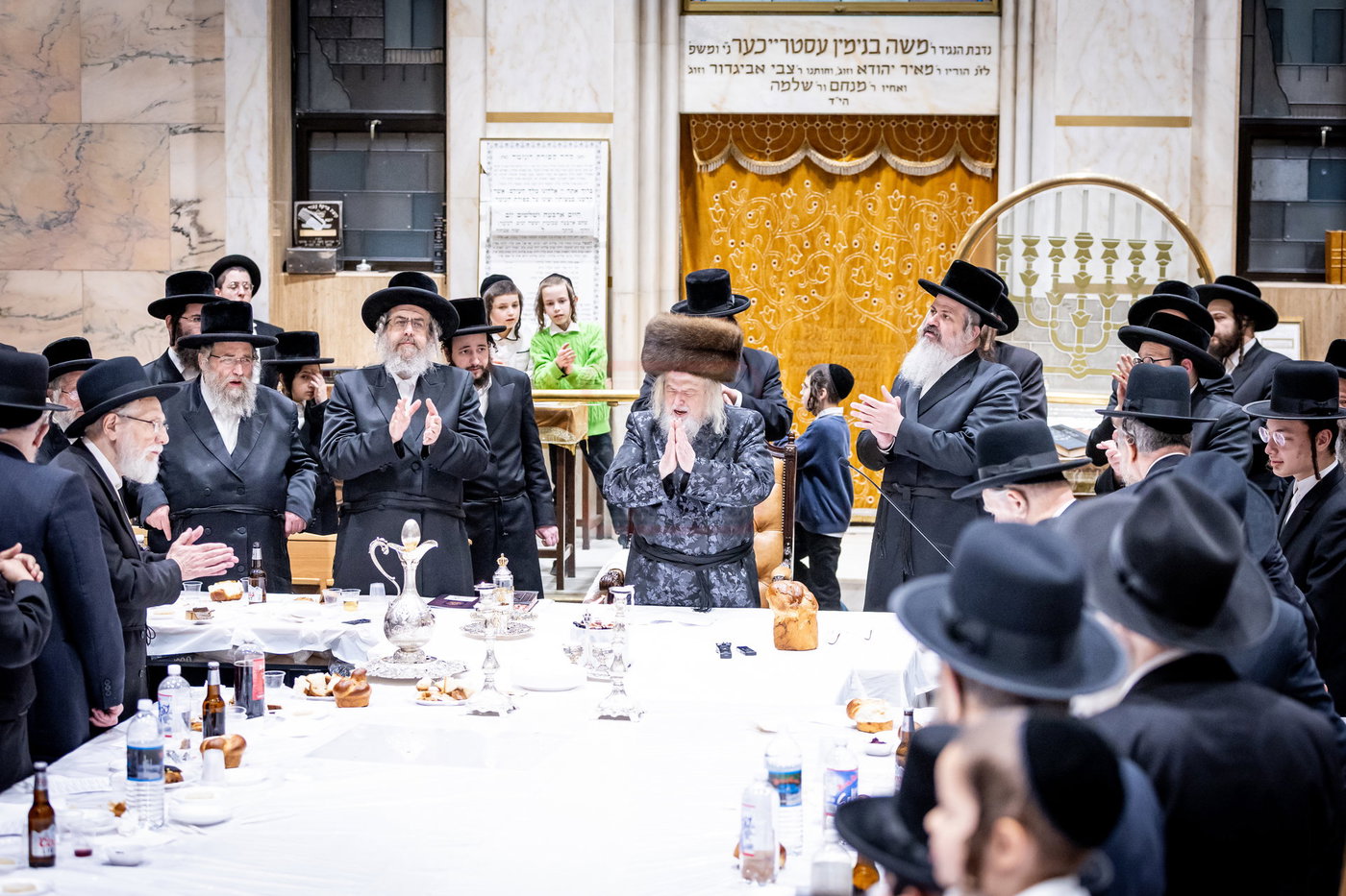 ל"ג בעומר בחצה"ק מונקאטש