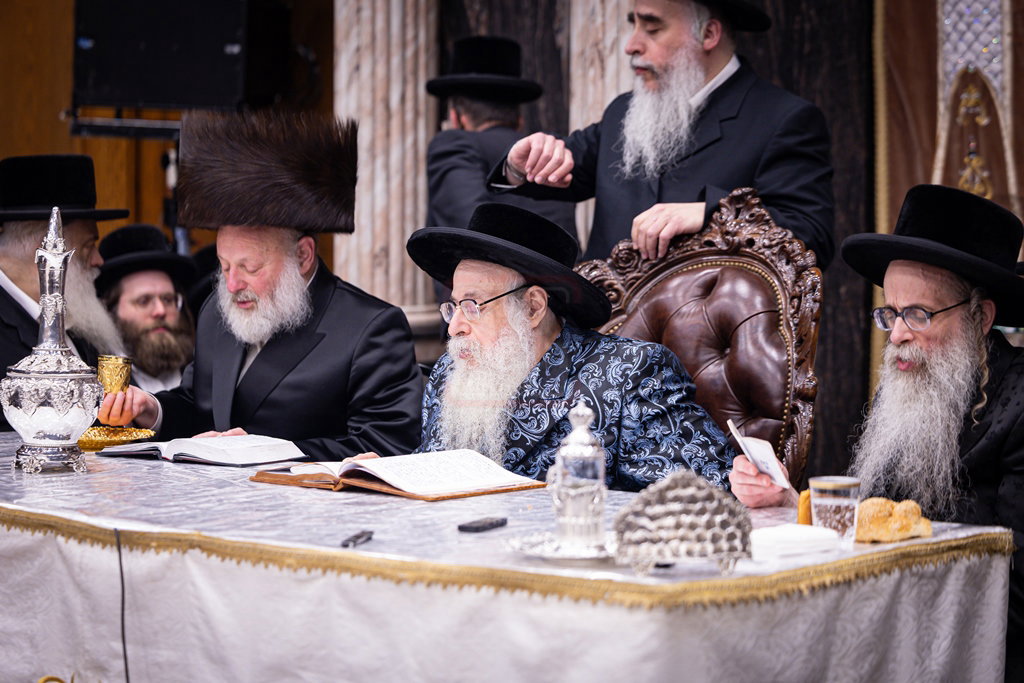 ל"ג בעומר בחצה"ק צאנז קלויזנבורג