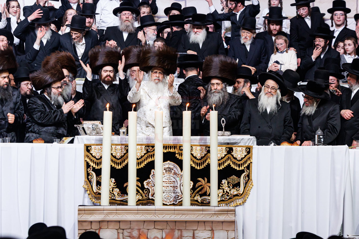ל"ג בעומר וסיום כתיבת ס"ת בסאטמר