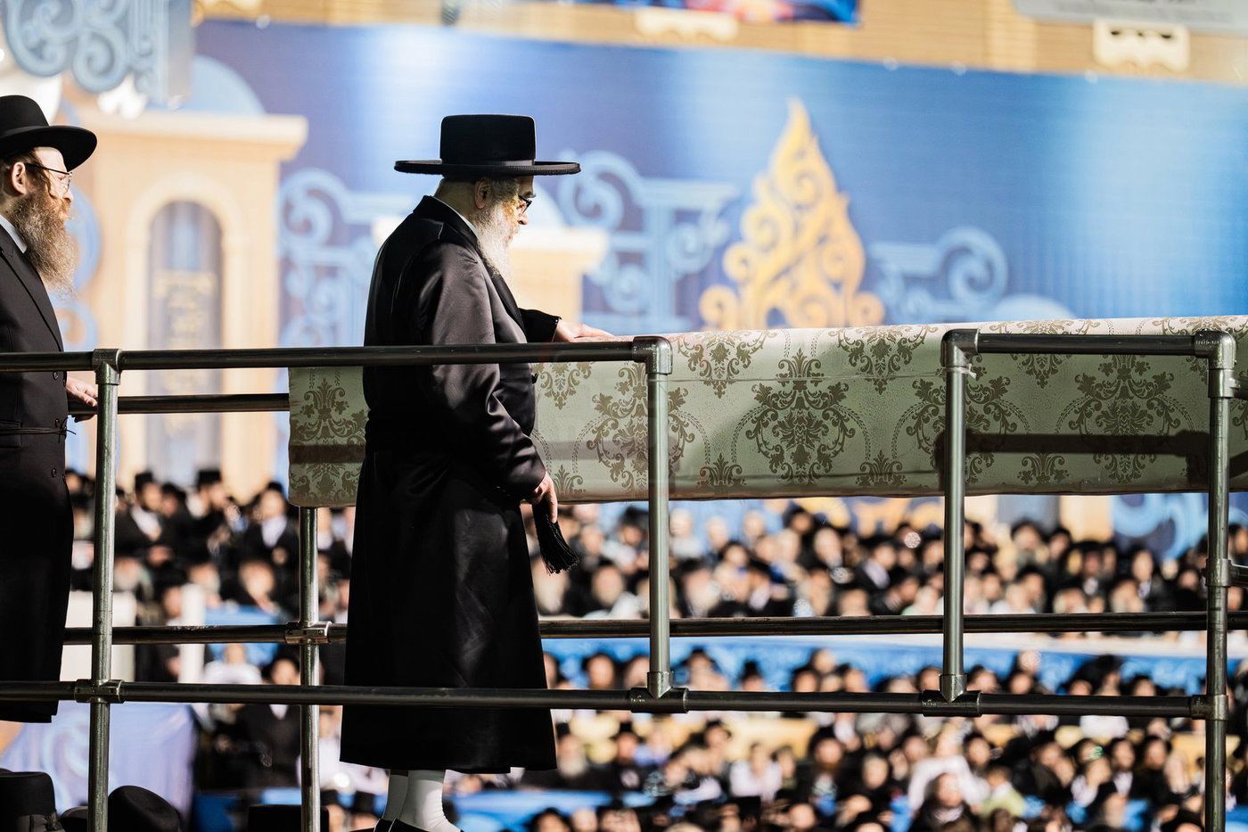 מעמד ההדלקה בחצה"ק סאטמר
