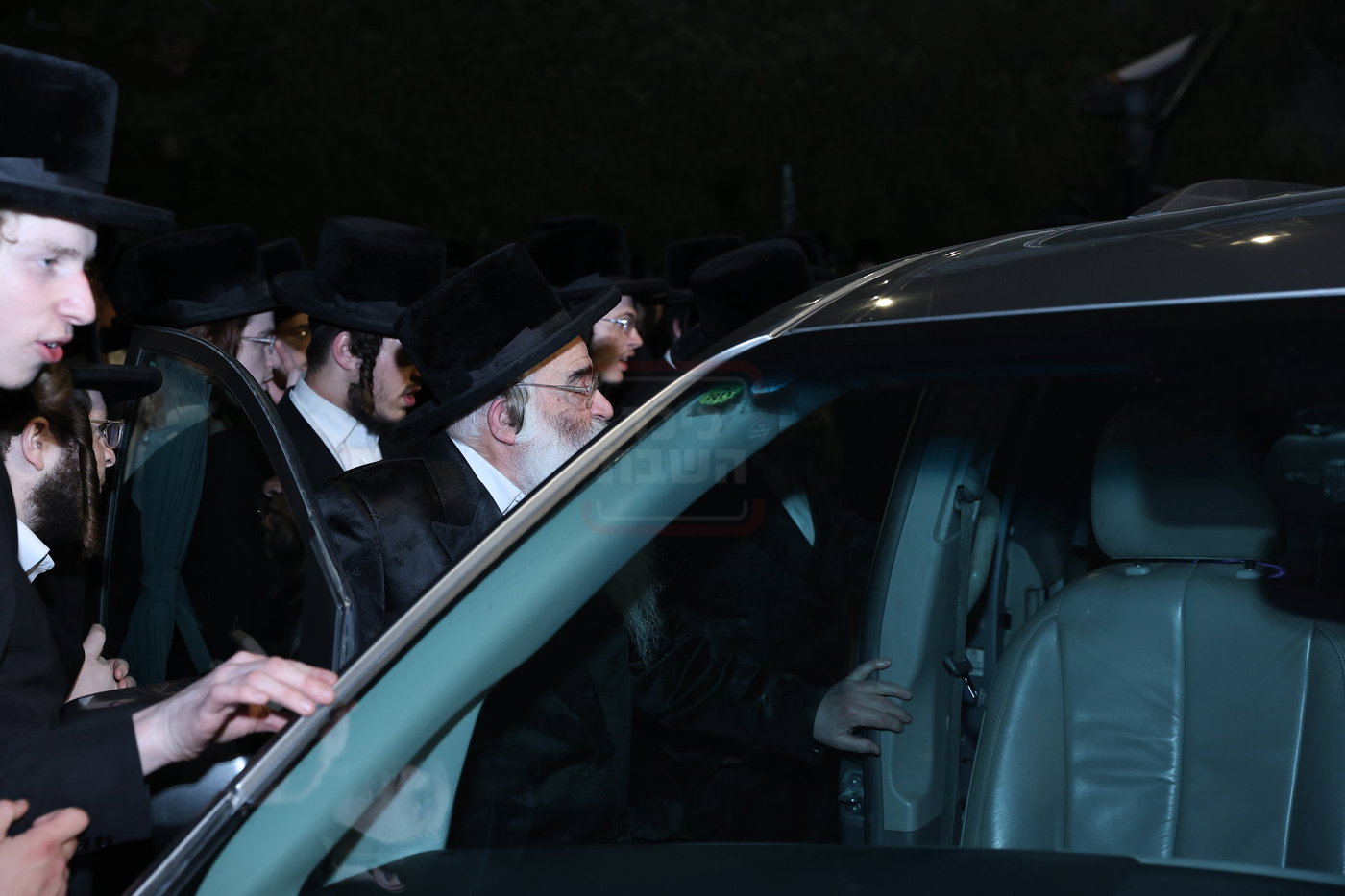 הגה"צ רבי מנחם ארנסטר במירון