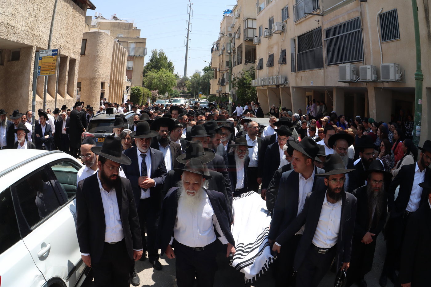 מסע הלווית הגאון רבי משה צרף זצ"ל