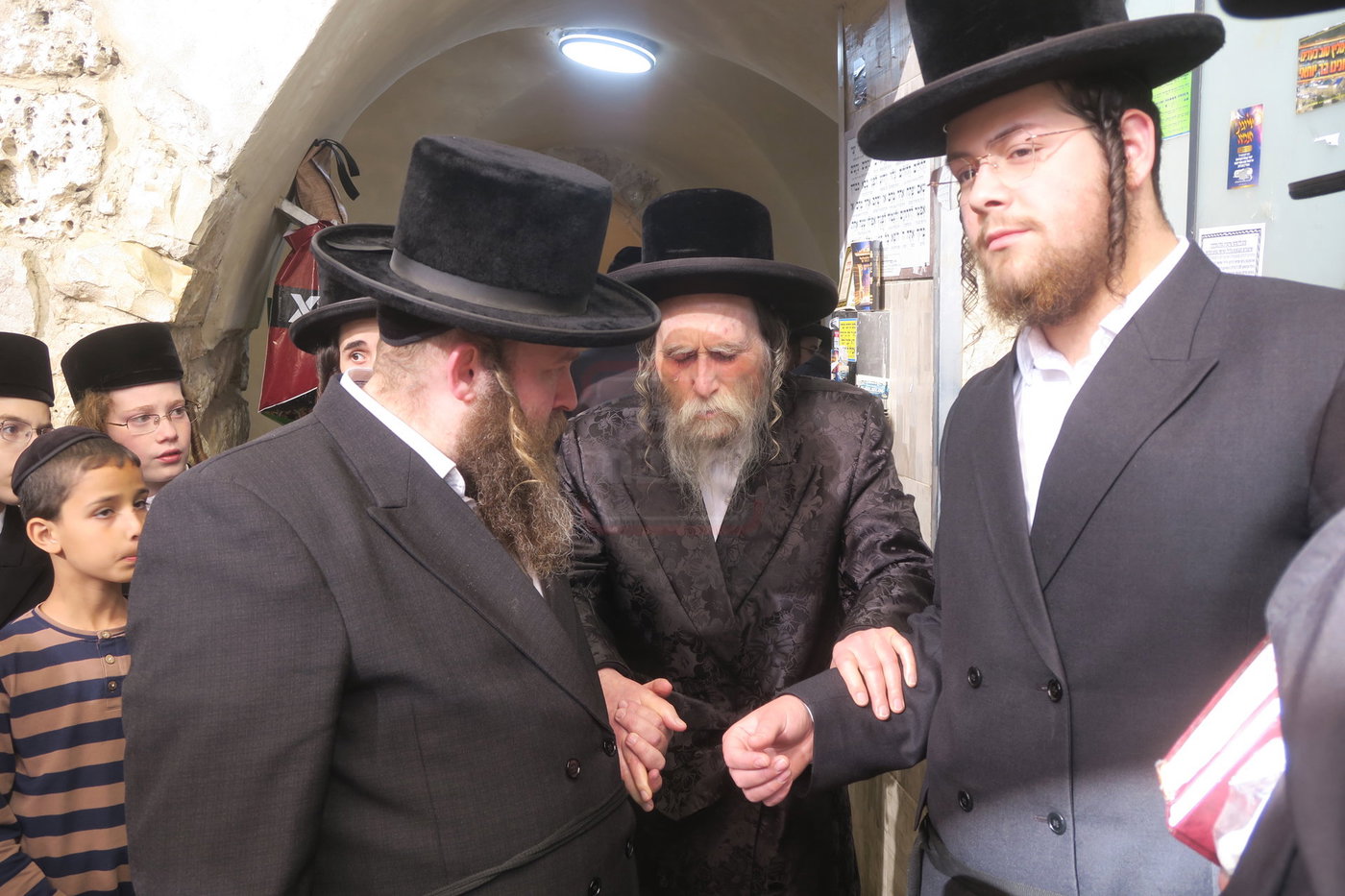 האדמו"ר מערלוי במירון לאחר ל"ג בעומר