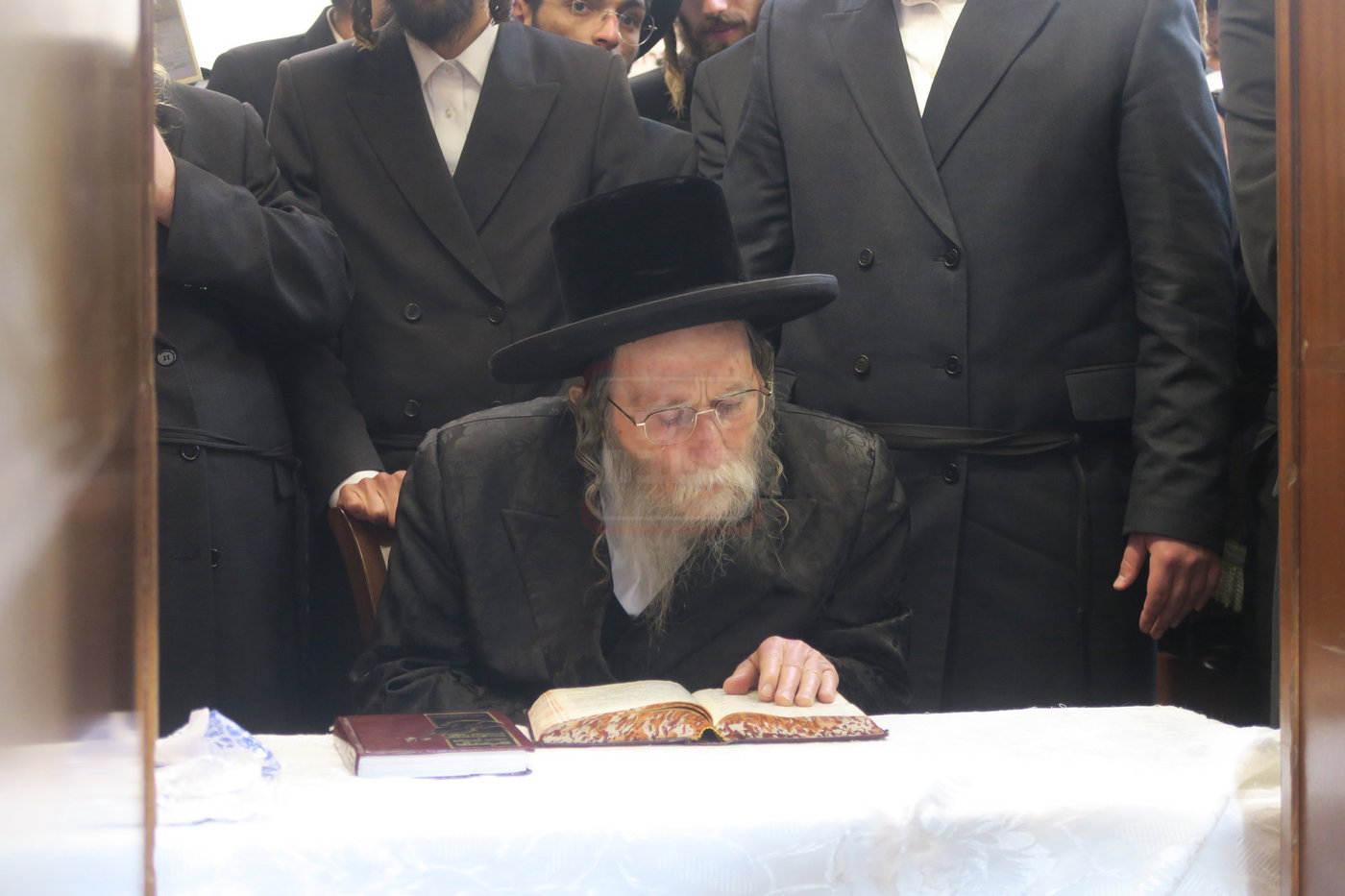 האדמו"ר מערלוי במירון לאחר ל"ג בעומר