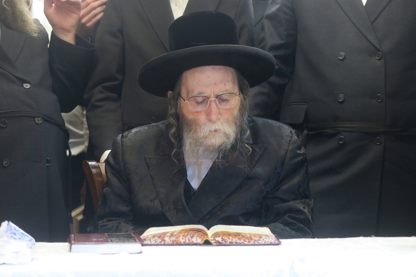 האדמו"ר מערלוי במירון לאחר ל"ג בעומר