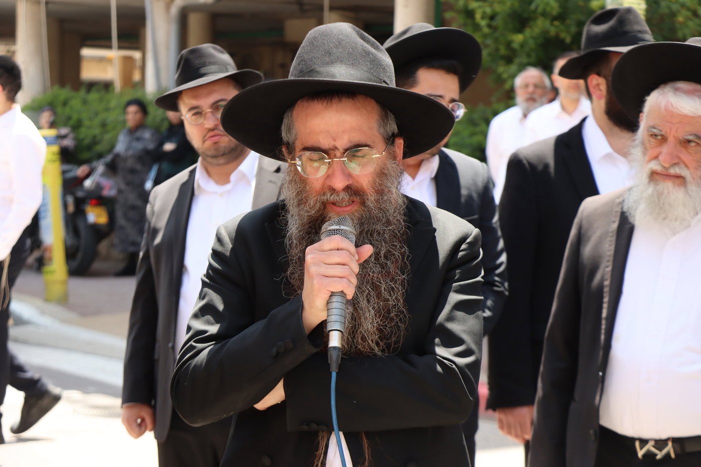 מסע הלווית הגאון רבי משה צרף זצ"ל