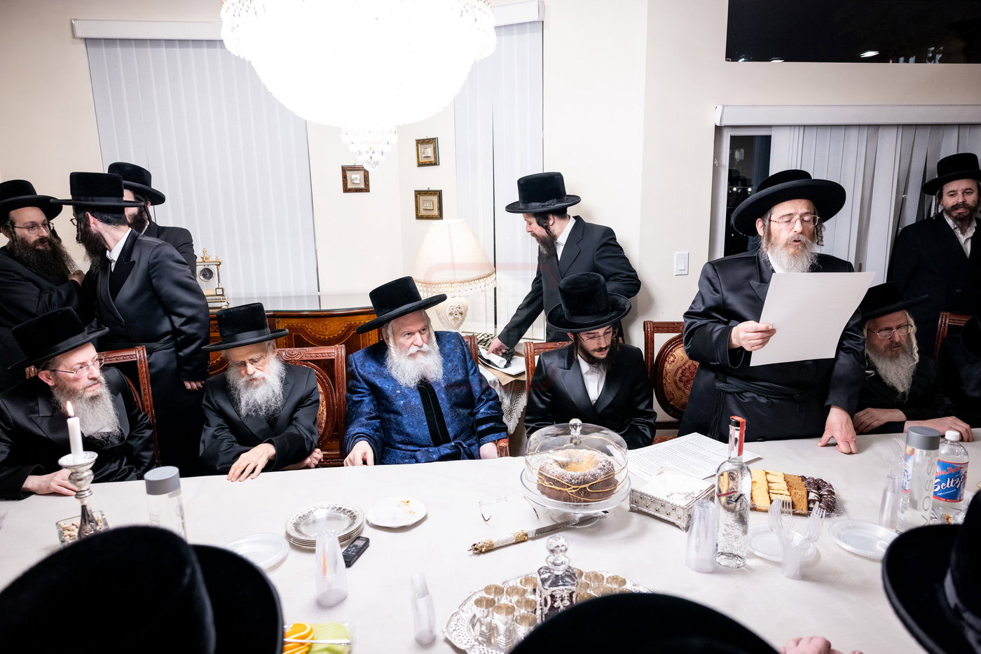 שמחת אירוסי נכדת האדמו"ר מבאבוב
