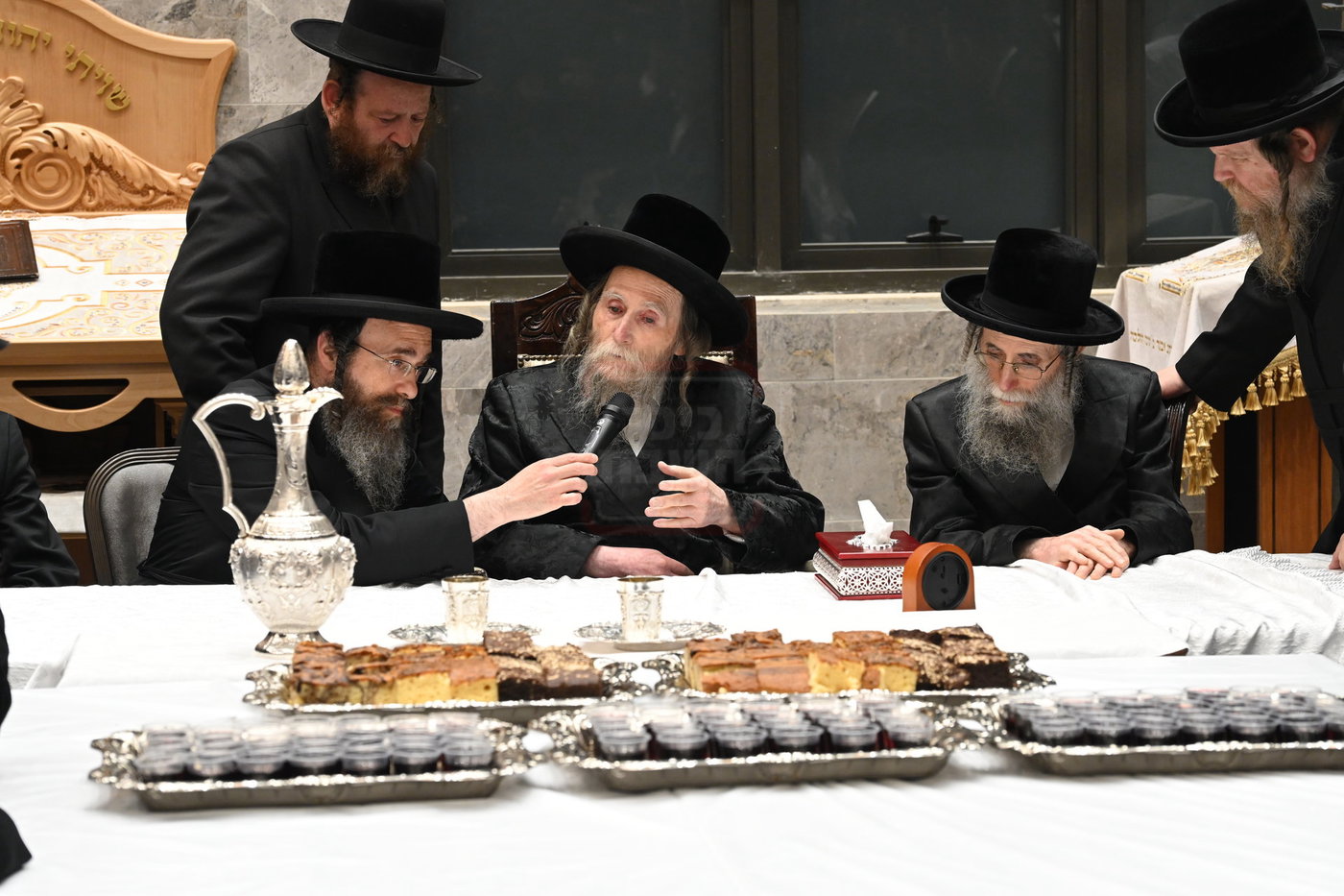 האדמו"ר מערלוי בשבת חיזוק וביקור באלעד