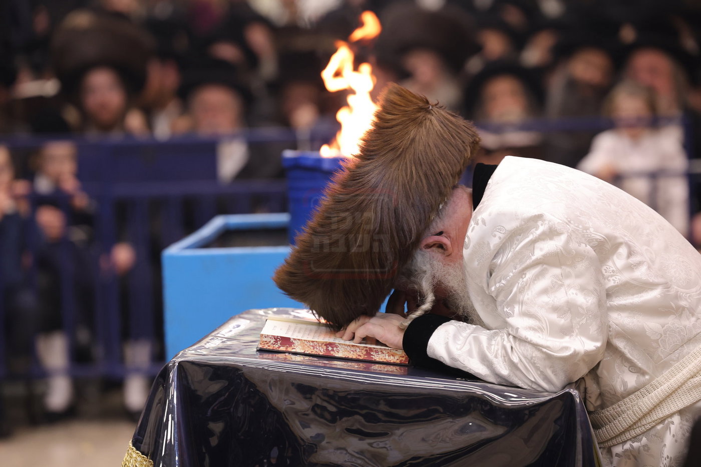 ל"ג בעומר בחצה"ק נדבורנה ירושלים