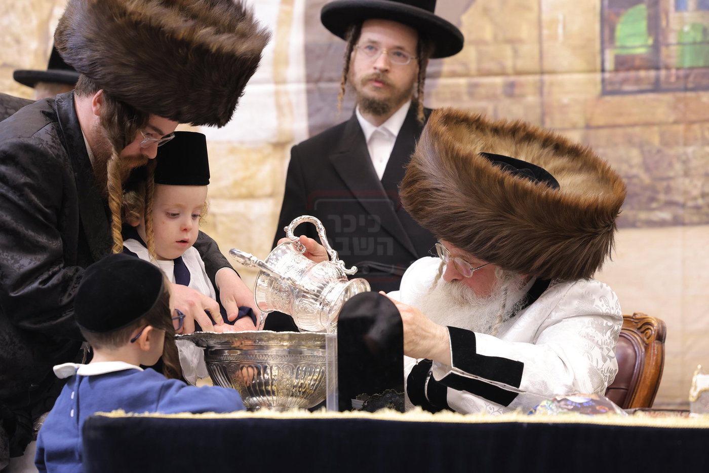 ל"ג בעומר בחצה"ק נדבורנה ירושלים