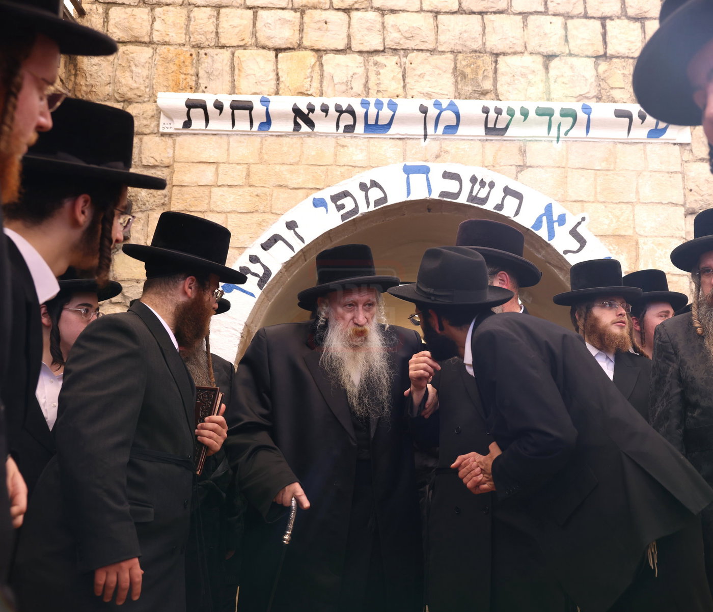 האדמו"ר מטשארנאביל במירון