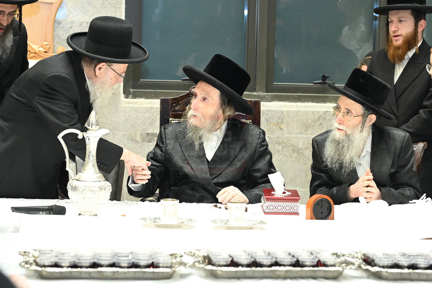 האדמו"ר מערלוי בשבת חיזוק וביקור באלעד