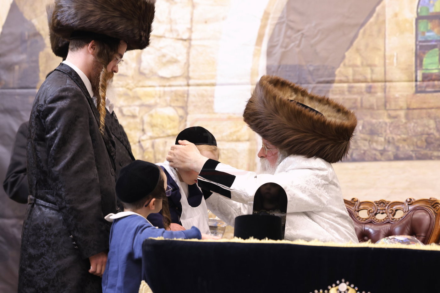 ל"ג בעומר בחצה"ק נדבורנה ירושלים
