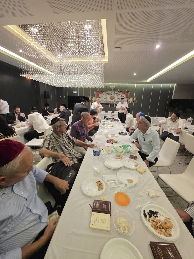 הכנסת ספר תורה בקובה