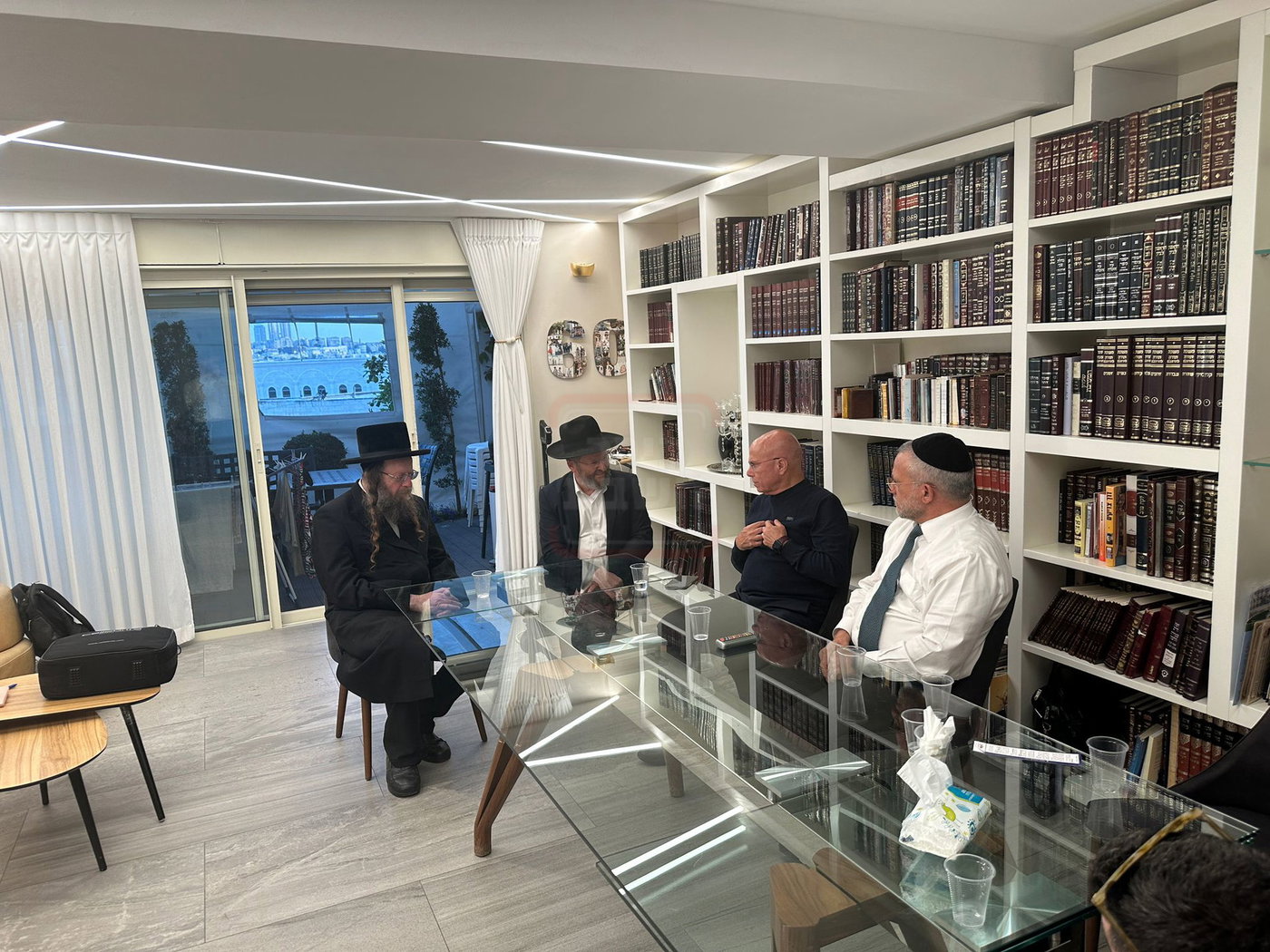המשב"ק העריק | 'זופניק בכיכר' עם כל התמונות, הנייעס והחשיפות של השבוע