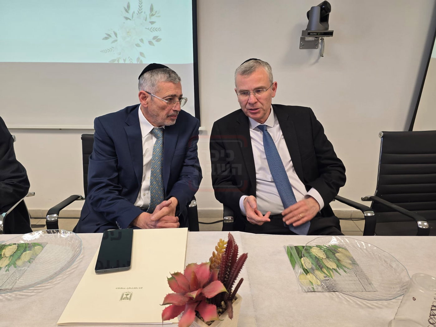המשב"ק העריק | 'זופניק בכיכר' עם כל התמונות, הנייעס והחשיפות של השבוע