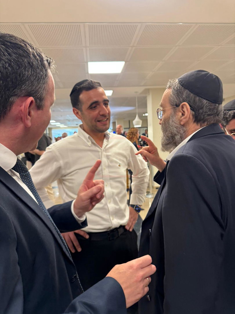 המשב"ק העריק | 'זופניק בכיכר' עם כל התמונות, הנייעס והחשיפות של השבוע