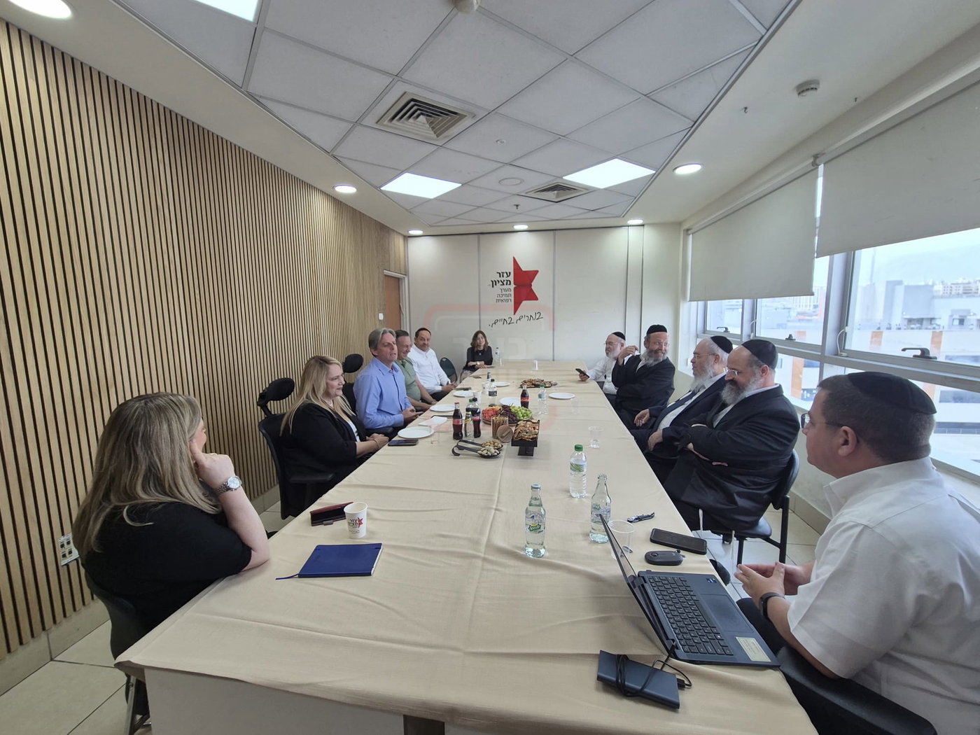 המשב"ק העריק | 'זופניק בכיכר' עם כל התמונות, הנייעס והחשיפות של השבוע