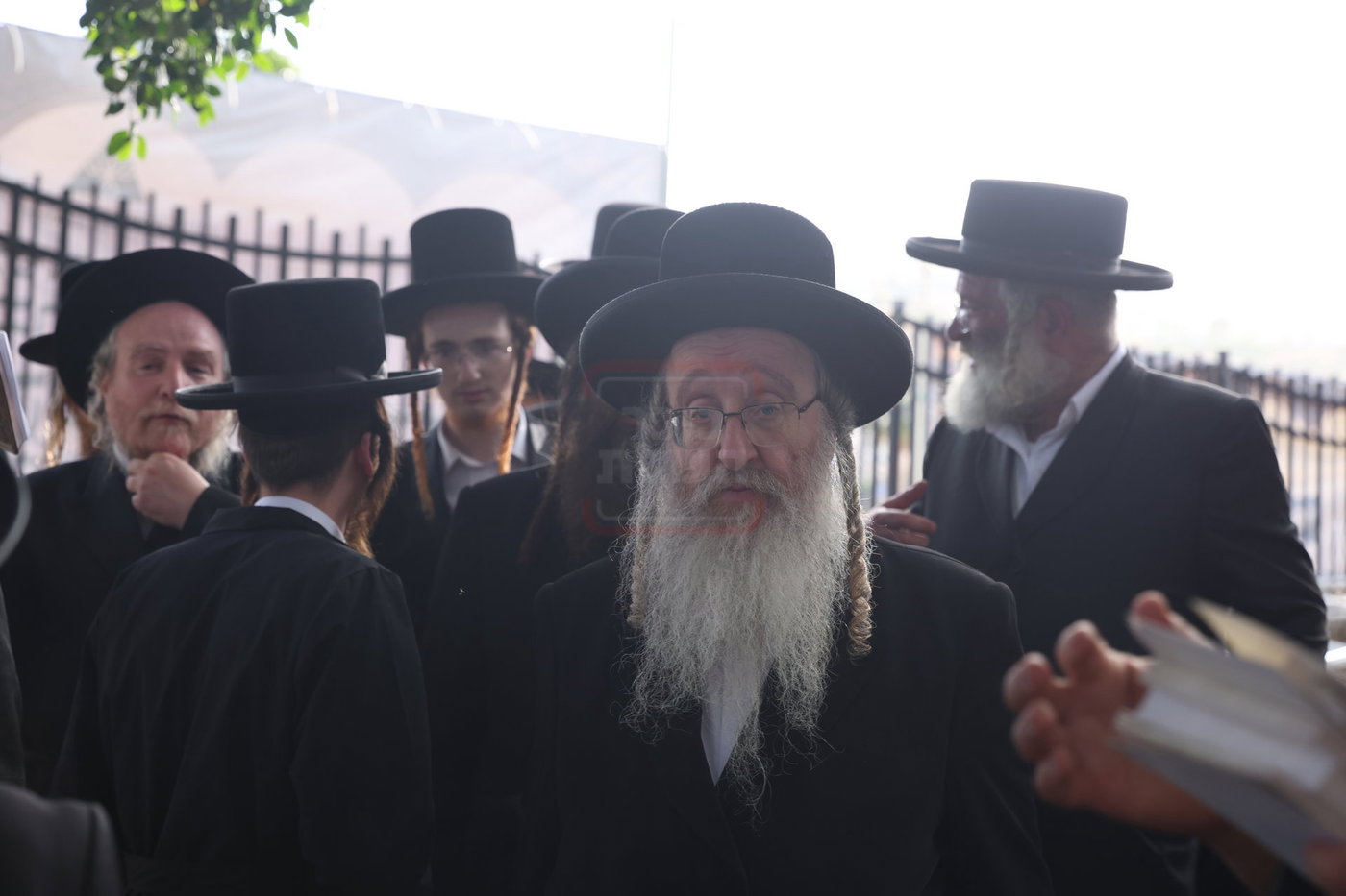 האדמו"ר מביאלה בתפילת השל"ה בטבריה