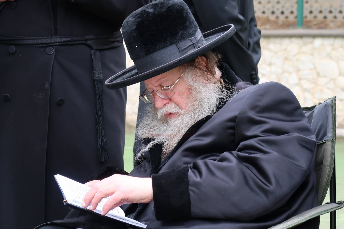 האדמו"ר מקוזמיר במסע הקודש לפולין