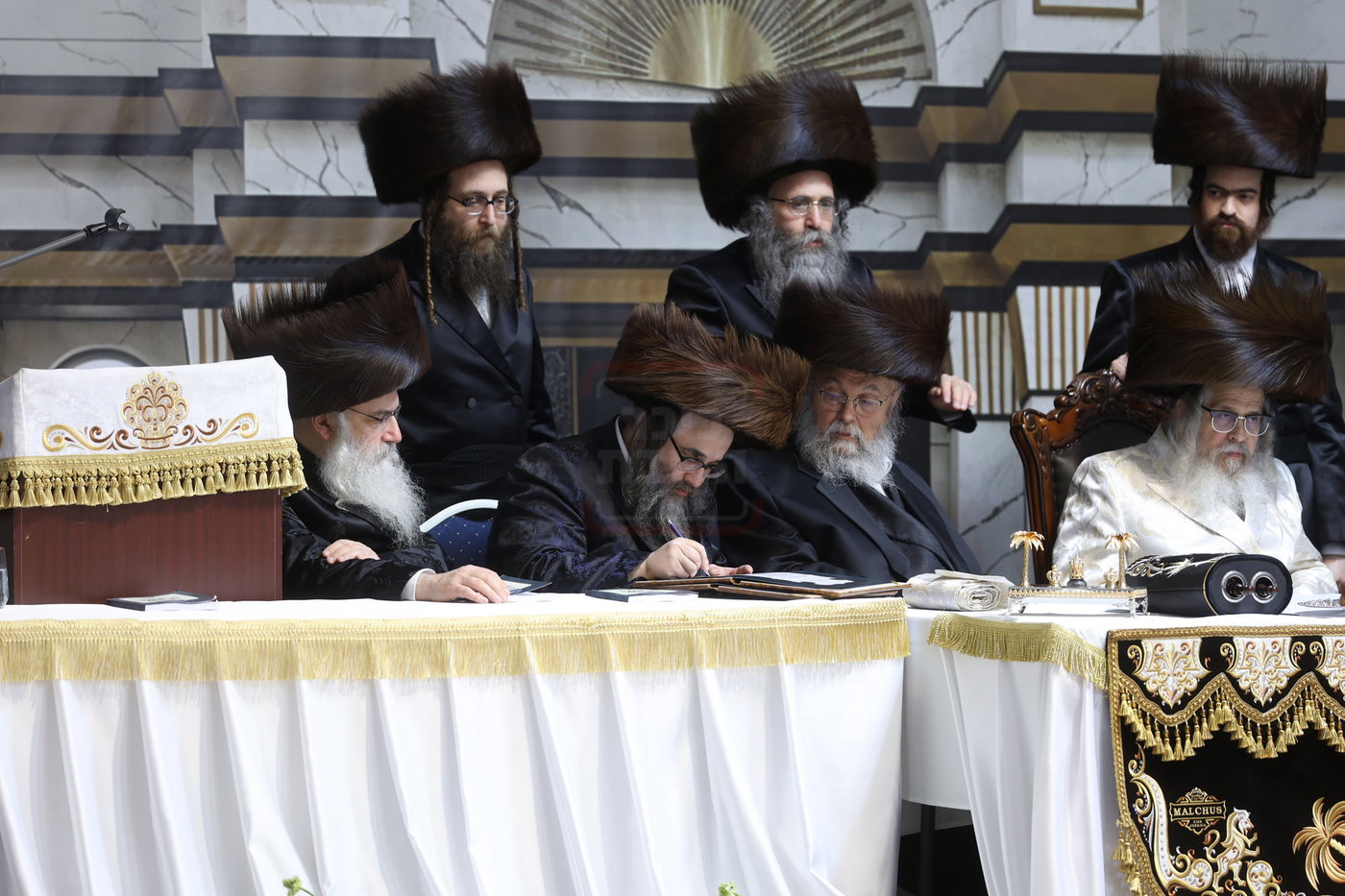 האדמו"ר מסאטמר בערב שבת בקראקא