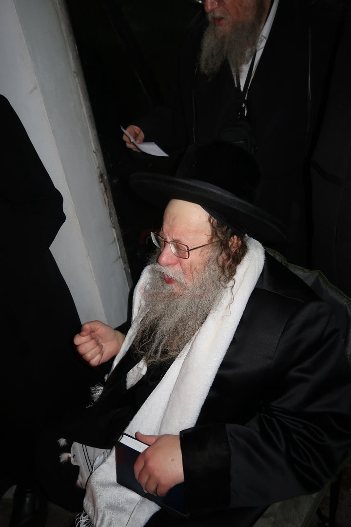 האדמו"ר מקוזמיר במסע הקודש לפולין