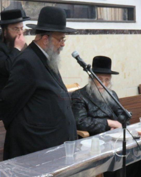מראות חייו של הגאון רבי דוד שמידל זצ"ל