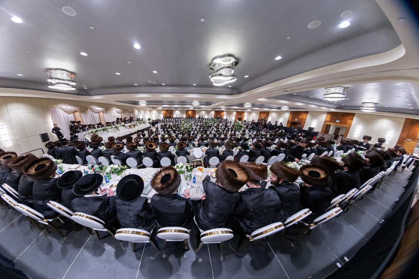 האדמו"ר מסאטמר במוצאי שבת בקראקא