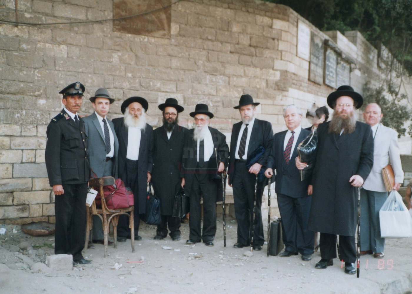 מראות חייו של הגאון רבי דוד שמידל זצ"ל