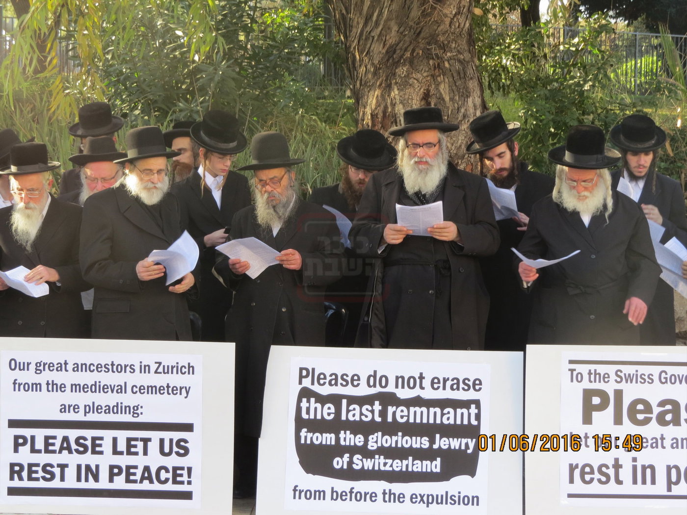 מראות חייו של הגאון רבי דוד שמידל זצ"ל