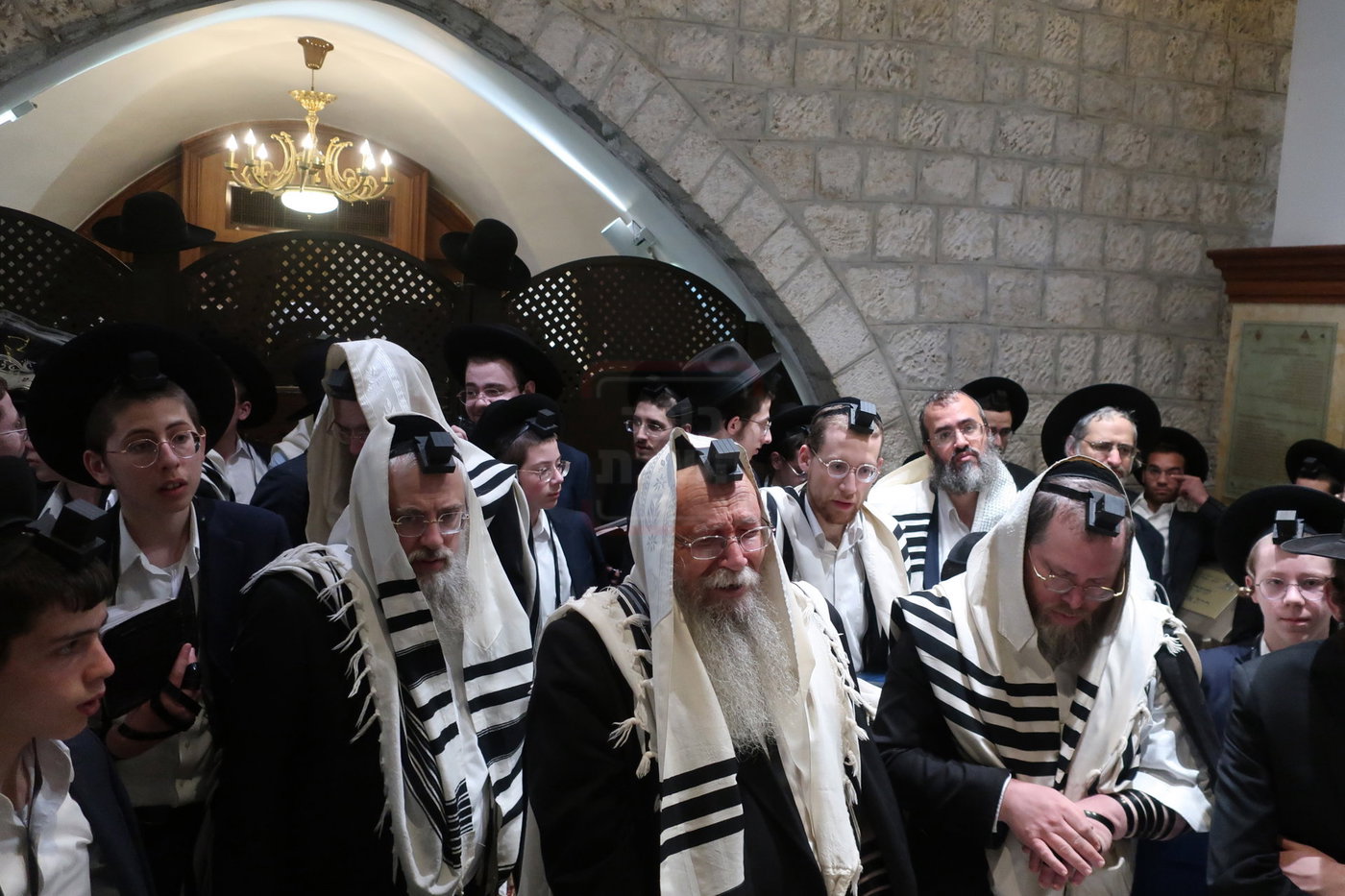 הגאון ר' משה דוד ליפקוביץ בקבר רחל