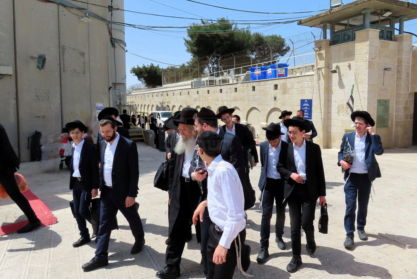 הגאון ר' משה דוד ליפקוביץ בקבר רחל