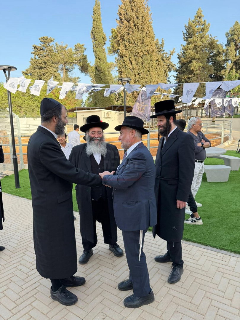 הח"כ שהפתיע את כולם | 'זופניק בכיכר' עם כל התמונות, הנייעס והחשיפות של השבוע