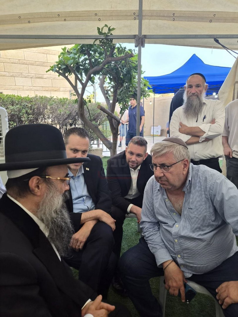 הח"כ שהפתיע את כולם | 'זופניק בכיכר' עם כל התמונות, הנייעס והחשיפות של השבוע