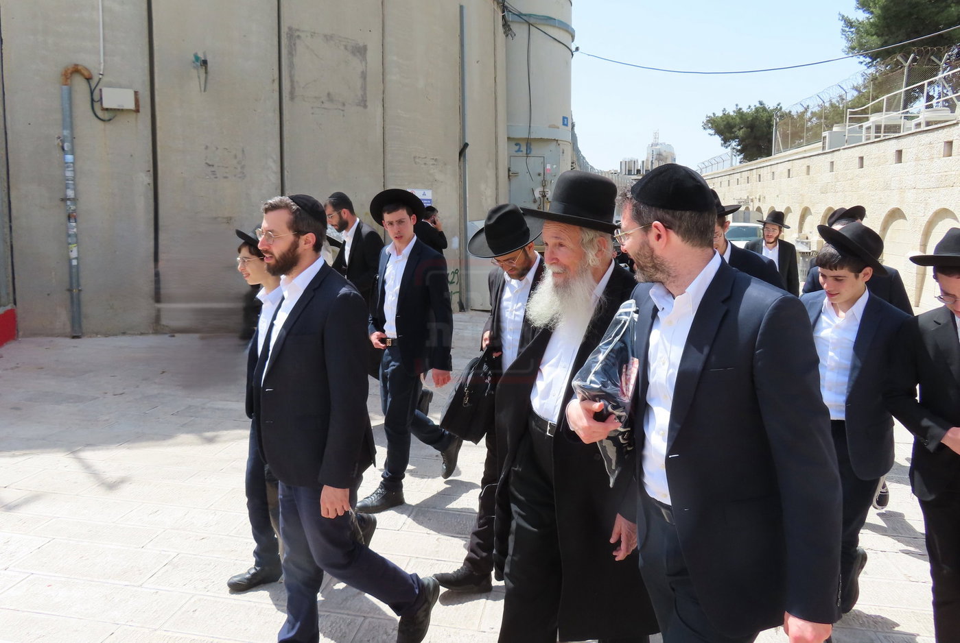 הגאון ר' משה דוד ליפקוביץ בקבר רחל