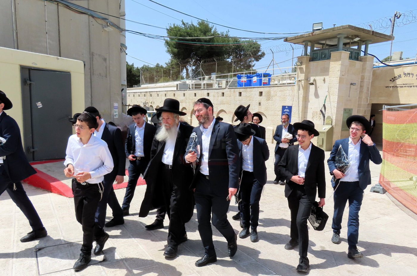 הגאון ר' משה דוד ליפקוביץ בקבר רחל