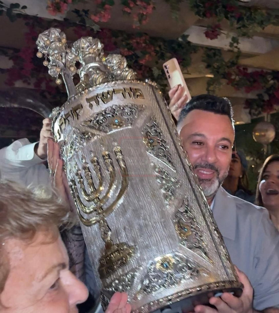הח"כ שהפתיע את כולם | 'זופניק בכיכר' עם כל התמונות, הנייעס והחשיפות של השבוע