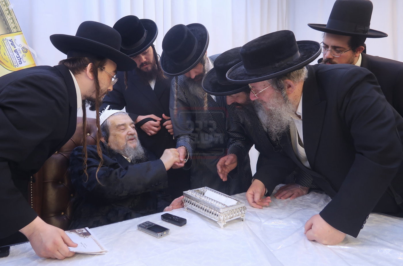 המעמד במעונו של הגרי"מ שכטר