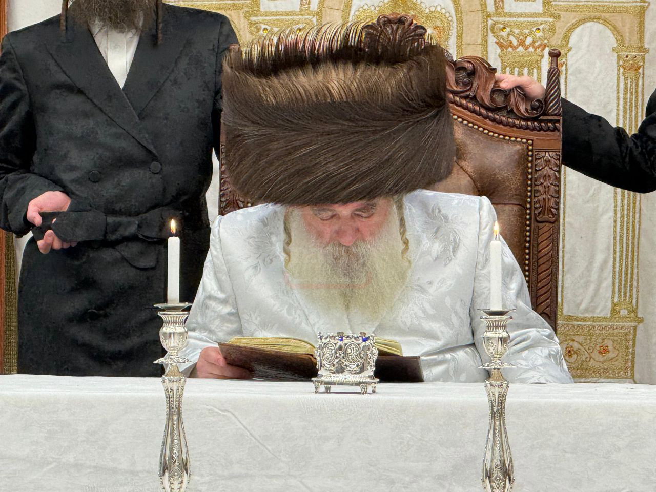 נעילת החג בחצה"ק קראלי