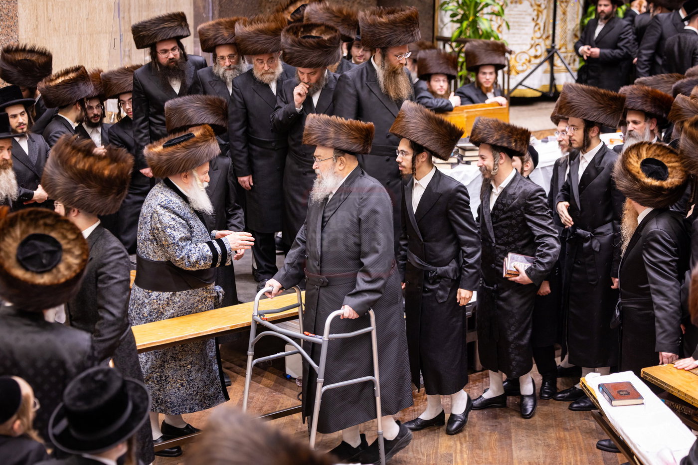נעילת החג ופארשפיל בחצה"ק באבוב