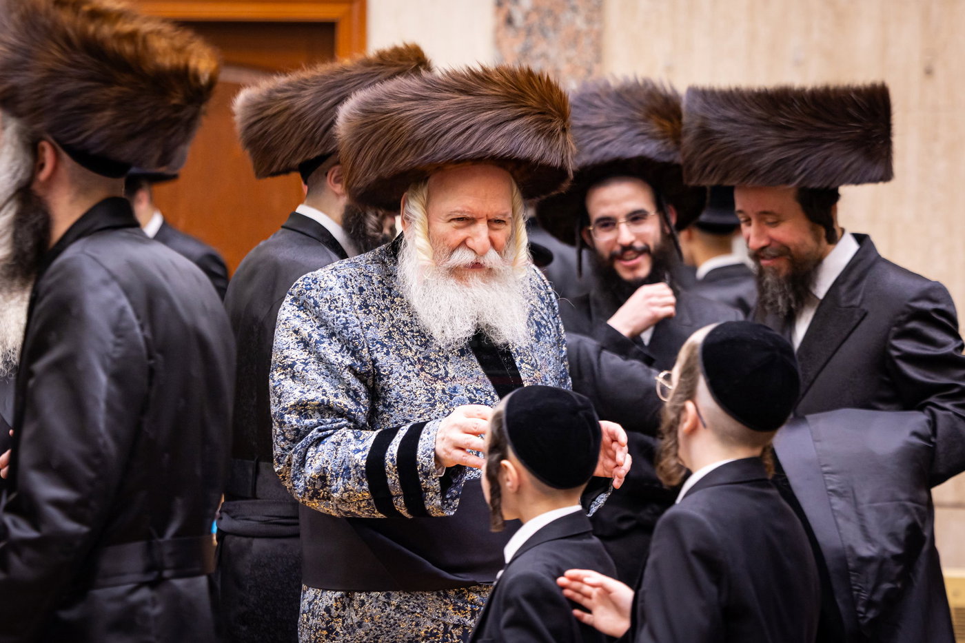 נעילת החג ופארשפיל בחצה"ק באבוב
