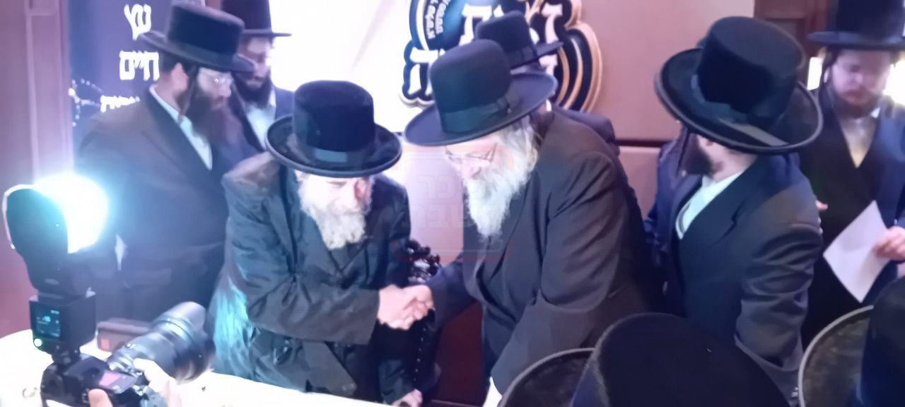 המתקפה המתואמת על המשטרה | 'זופניק בכיכר' עם כל התמונות, הנייעס והחשיפות של השבוע