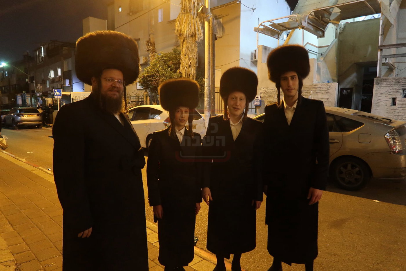 המתקפה המתואמת על המשטרה | 'זופניק בכיכר' עם כל התמונות, הנייעס והחשיפות של השבוע