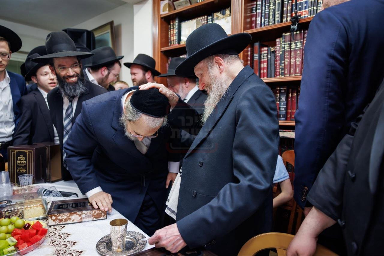 המתקפה המתואמת על המשטרה | 'זופניק בכיכר' עם כל התמונות, הנייעס והחשיפות של השבוע