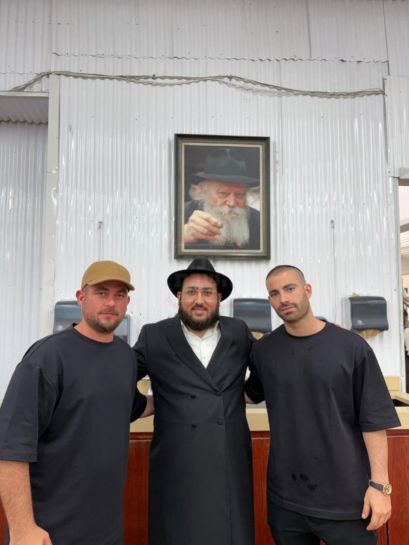 האדמו"ר שפיטר את כל הגבאים | 'זופניק בכיכר' עם כל התמונות, הנייעס והחשיפות של השבוע