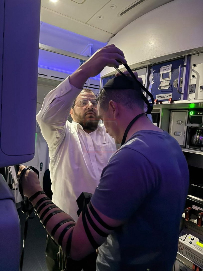 האדמו"ר שפיטר את כל הגבאים | 'זופניק בכיכר' עם כל התמונות, הנייעס והחשיפות של השבוע