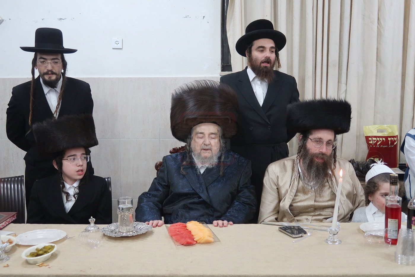 שמחת בר המצווה לנין הגרי"מ שכטר