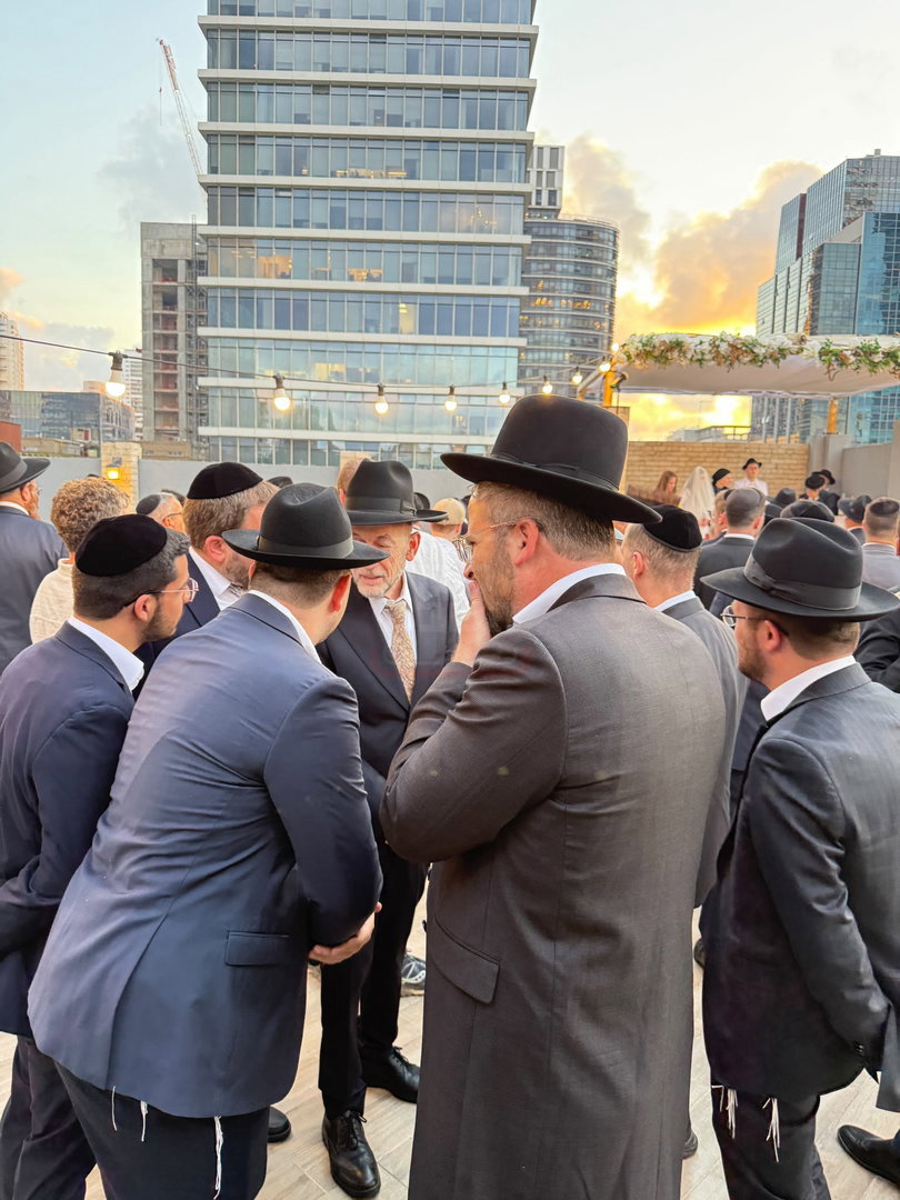 הח"כים שלא מדברים זה עם זה | 'זופניק בכיכר' עם כל התמונות, הנייעס והחשיפות של השבוע